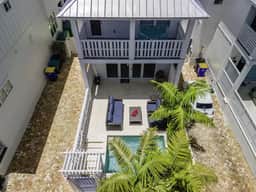 Gated Keys Home | Dock, Heated Pool & 2 Pools | Pet-OK